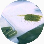 Tests sur l'AFA de Klamath pour en garantir la qualité.