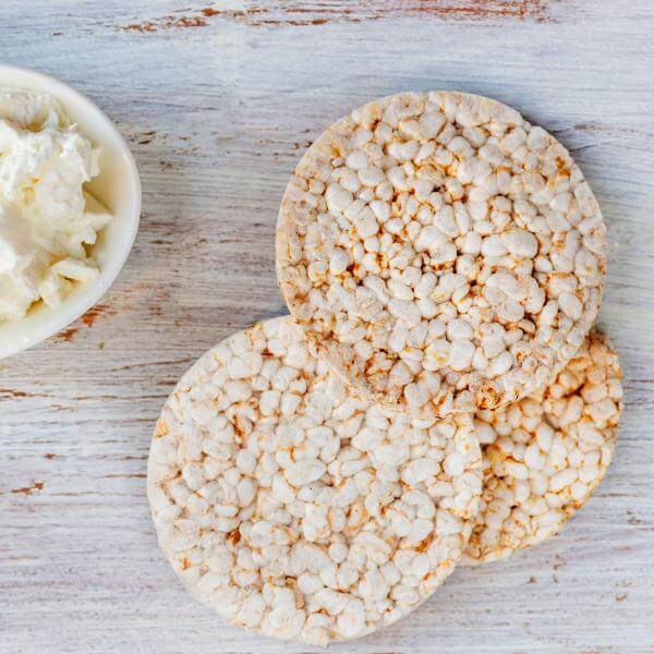 Des galettes de riz soufflé.